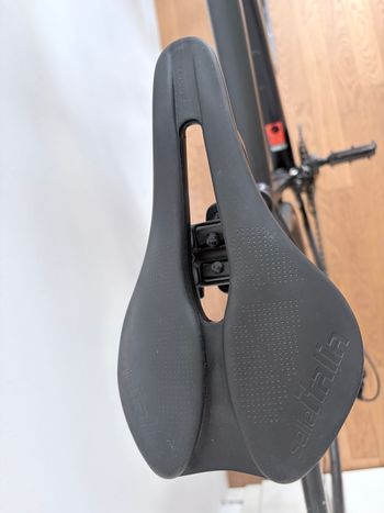 Used Canyon Endurace AL 7.0 2021 2021 Road & Gravel, Black — image 10 of 12
