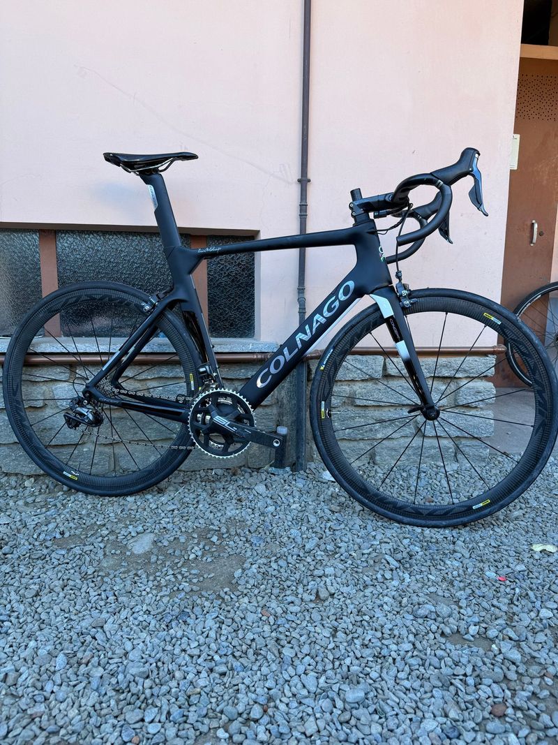 Colnago Concept Ultegra Di2 Bike 2019 2019 Road & Gravel d'occasion