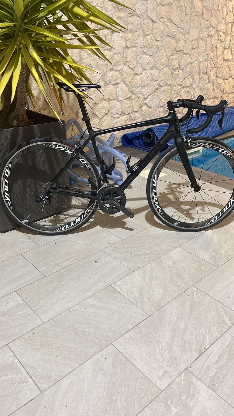 Used Trek Émonda SL 6 2019 2019 Road & Gravel, Negro — image 1 of 3