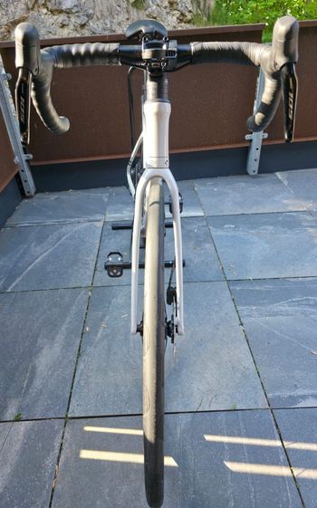 Used CUBE ATTAIN C:62, SLX 2025 2025 Road & Gravel, White — image 9 of 11