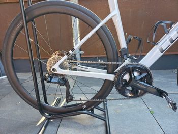 Used CUBE ATTAIN C:62, SLX 2025 2025 Road & Gravel, White — image 3 of 11