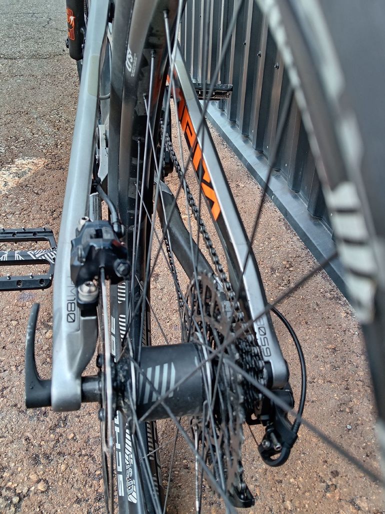 Used YT Industries CF SRAM X01 2018 Mountainbike, Light Gray — image 20 of 25