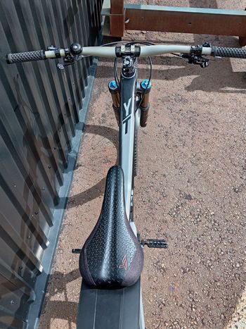 Used YT Industries CF SRAM X01 2018 Mountainbike, Light Gray — image 21 of 25