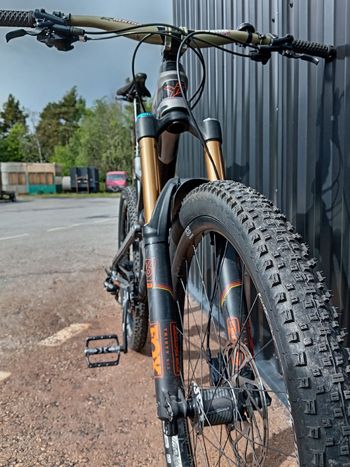 Used YT Industries CF SRAM X01 2018 Mountainbike, Light Gray — image 23 of 25
