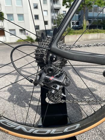 Used Canyon Ultimate CF SLX 9.0 LTD 2018 Campa Super Record Bora One 2018 Road & Gravel, Black — image 7 of 17