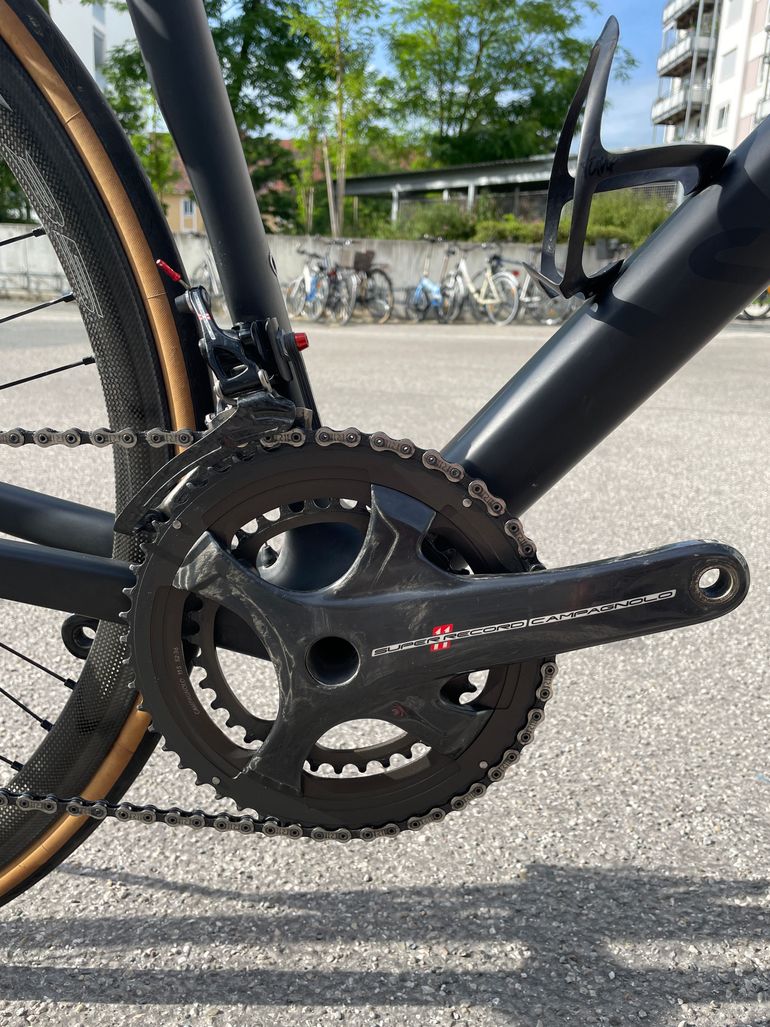 Used Canyon Ultimate CF SLX 9.0 LTD 2018 Campa Super Record Bora One 2018 Road & Gravel, Black — image 6 of 17