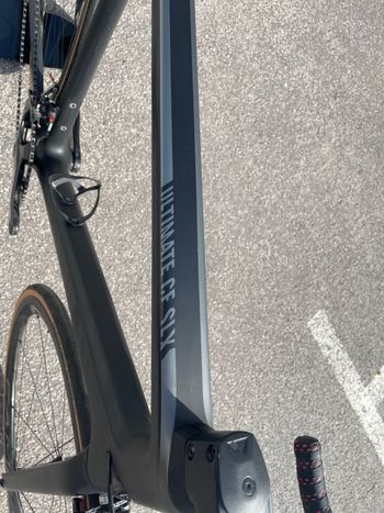 Used Canyon Ultimate CF SLX 9.0 LTD 2018 Campa Super Record Bora One 2018 Road & Gravel, Black — image 11 of 17