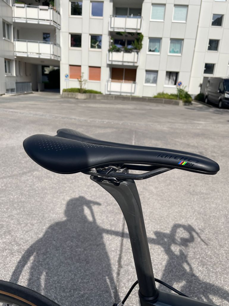 Used Canyon Ultimate CF SLX 9.0 LTD 2018 Campa Super Record Bora One 2018 Road & Gravel, Black — image 16 of 17