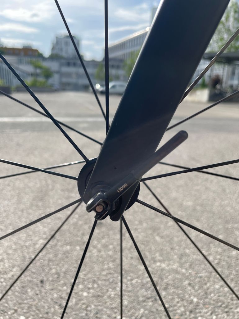 Used Canyon Ultimate CF SLX 9.0 LTD 2018 Campa Super Record Bora One 2018 Road & Gravel, Black — image 17 of 17