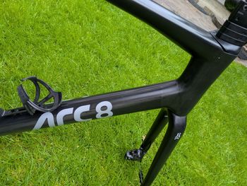 Used ARC 8 Escapee Frameset 2024 Road & Gravel, Black — image 7 of 9