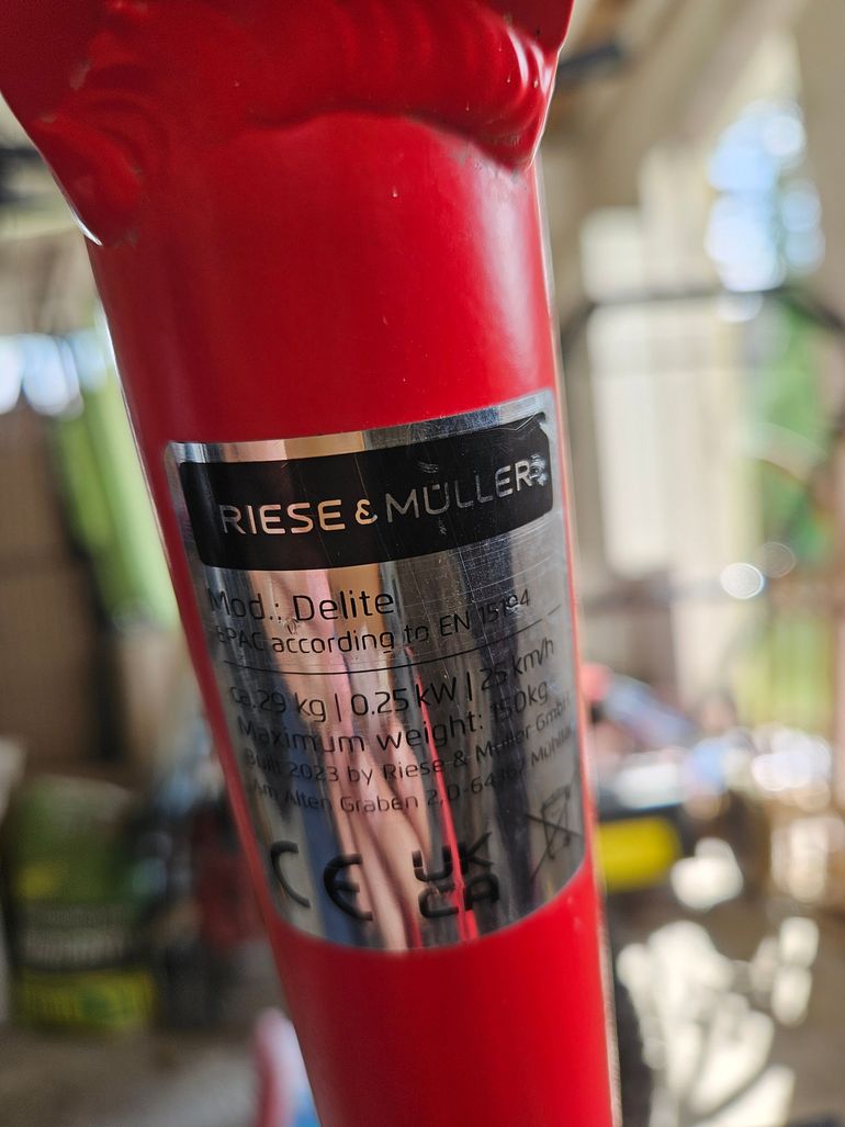 Used Riese & Müller Delite mountain touring 2023 2023 Mountainbike, Red — image 3 of 8