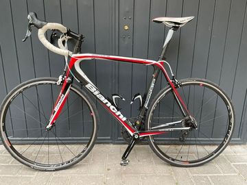 Used Bianchi Sempre Pro 105 2014 2014 Road & Gravel, Black — image 4 of 11