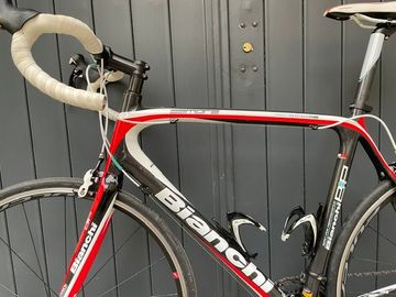 Used Bianchi Sempre Pro 105 2014 2014 Road & Gravel, Black — image 2 of 11