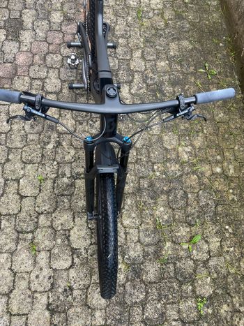Used Scott Spark ST 910 2023 2023 Mountainbike, Black, 29 — image 6 of 7