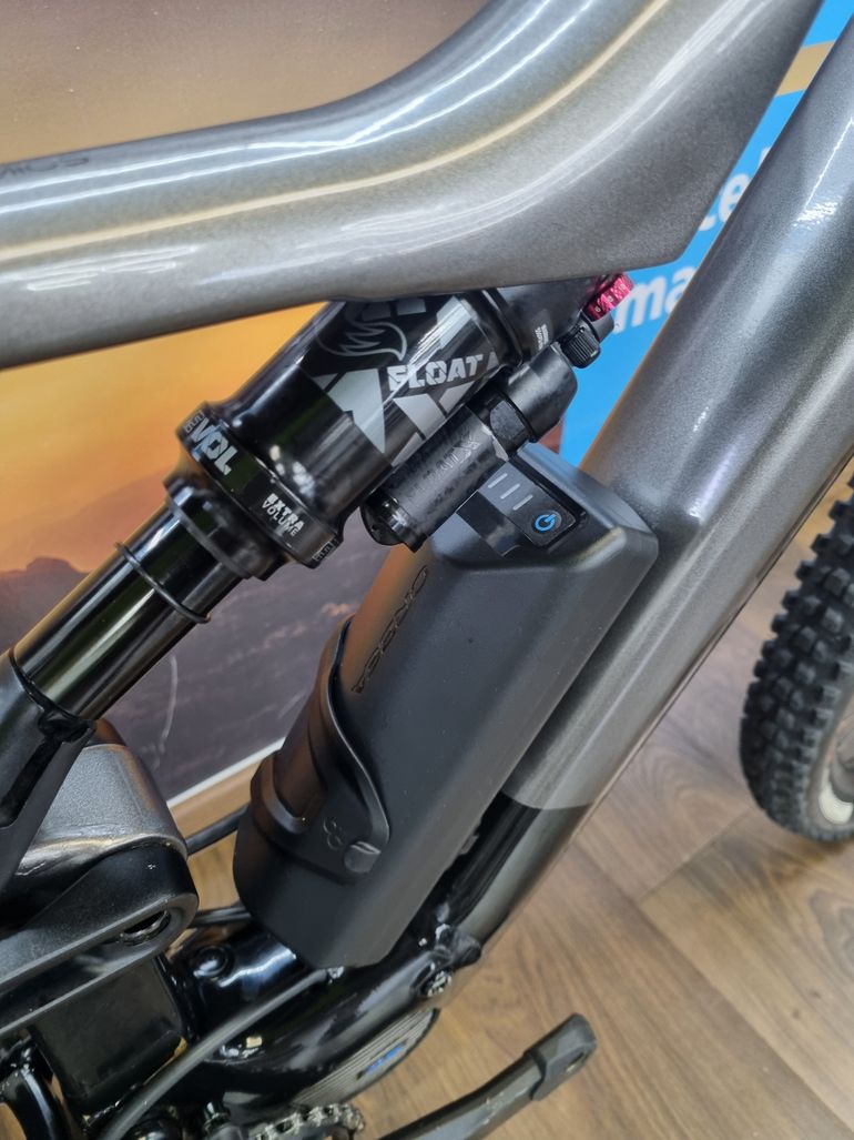 Used Orbea RISE H10 2024 2024 Mountainbike, Light Gray, 29 — image 5 of 11
