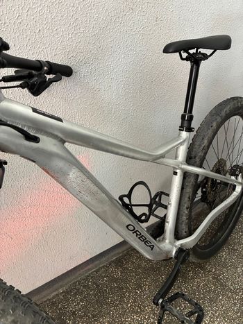 Used Orbea LAUFEY H30 2023 2023 Mountainbike, Light Gray, 29 — image 8 of 16