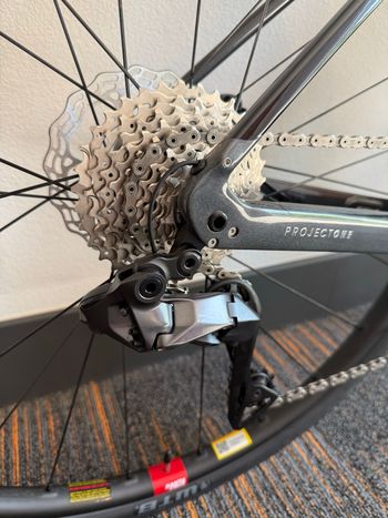 Used Trek Domane SLR 7 Gen 3 2023 2023 Road & Gravel, Black — image 5 of 9