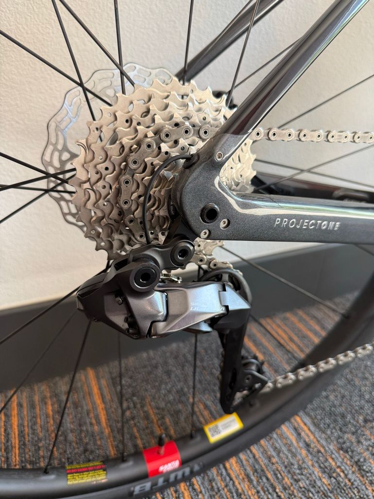 Used Trek Domane SLR 7 Gen 3 2023 2023 Road & Gravel, Black — image 5 of 9