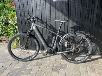 Used Trek Allant+ 9s 2022 Urbanas y Touring