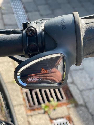 Used Trek Allant+ 9s 2022 Urban, Light Gray — image 11 of 16