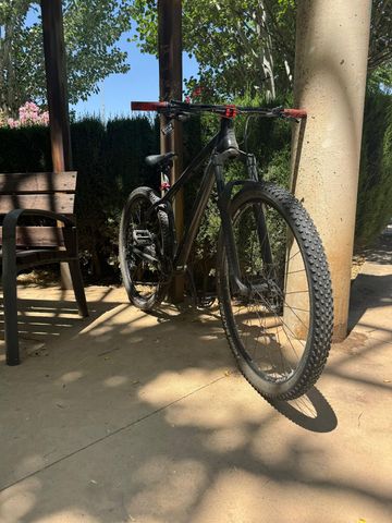 Used Merida Big nine Shimano Deore XT 2019 Mountainbike, Black — image 2 of 8