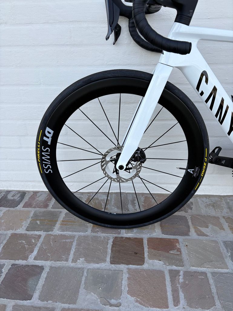 Used Canyon Aeroad CF SLX 8 Di2 2026 2026 Road & Gravel, White — image 7 of 8