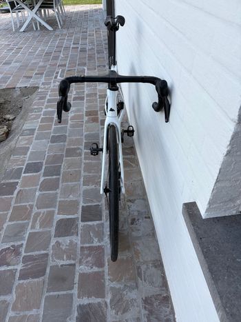 Used Canyon Aeroad CF SLX 8 Di2 2026 2026 Road & Gravel, White — image 5 of 8