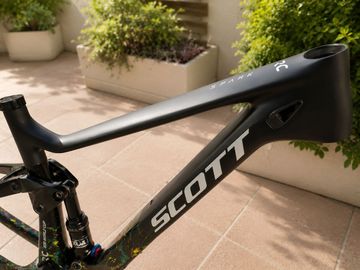 Używany SCOTT SPARK RC WORD CUP Custom Frameset 2021 Mountainbike — zdjęcie 3 z 10