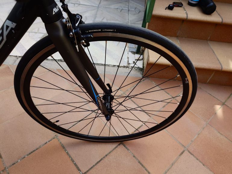 Used Orbea Avant H 70 2014 2014 Road & Gravel, Black — image 6 of 9