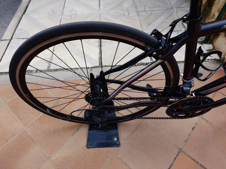 Used Orbea Avant H 70 2014 2014 Road & Gravel, Black — image 9 of 12
