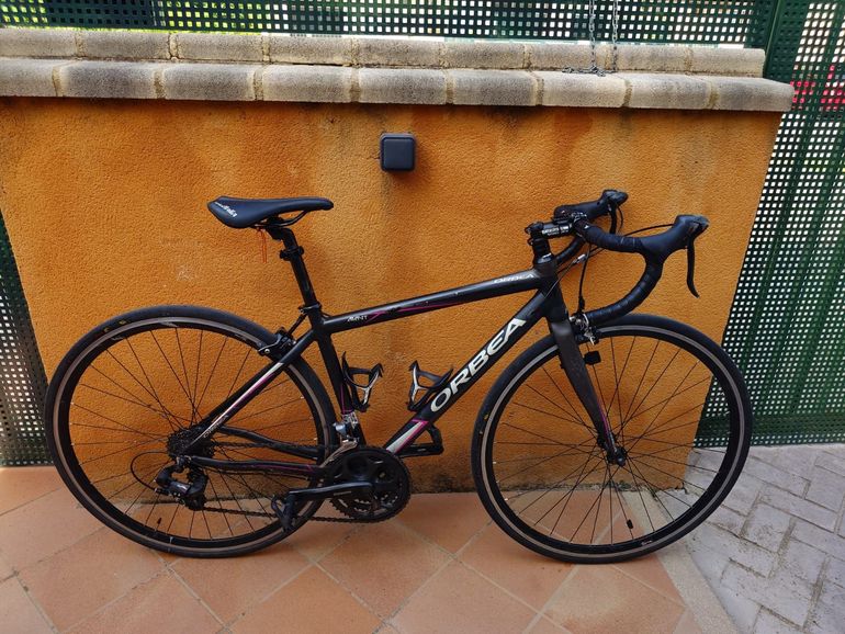 Used Orbea Avant H 70 2014 2014 Road & Gravel, Black — image 2 of 12