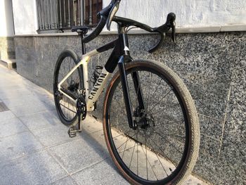 Used Canyon Grail CF SL 7 2024 2024 Road & Gravel, White — image 2 of 4