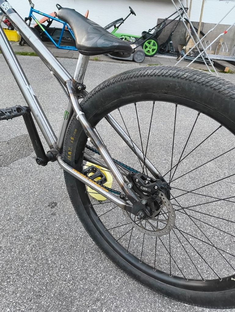 Used leafcycle Leafcycle Custom Single Speed / Fixed Gear 2021 Mountainbike, Light Gray — image 4 of 5