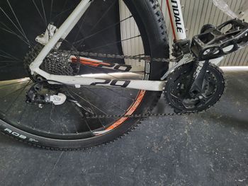 Used Cannondale Flash SRAM X9 2012 Mountainbike, White — image 3 of 4