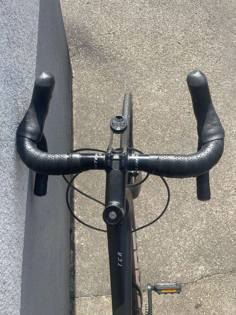 Used Giant TCR Advanced 1 Disc 2021 2021 Road & Gravel, Black — image 12 of 13