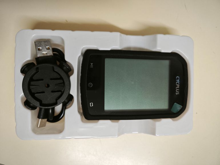 Used Giant TCR SLR 1 2014 2014 Road & Gravel, White — image 9 of 12
