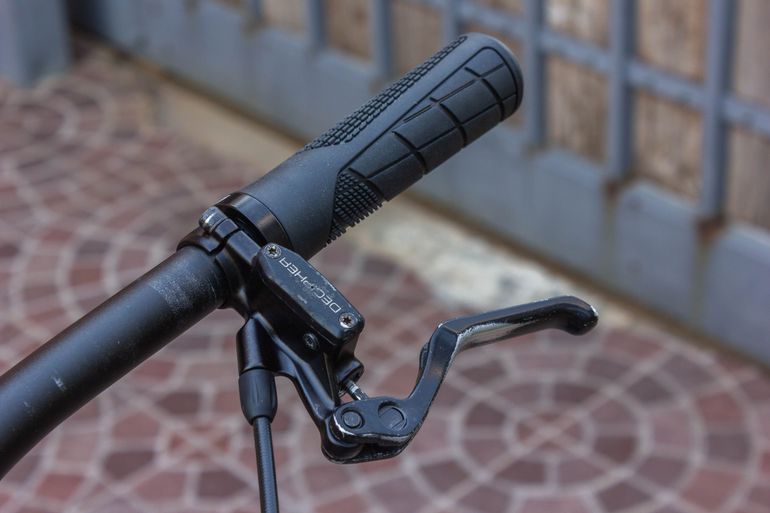 Used Cannondale Trail Shimano Acera 2018 Mountainbike, Black — image 9 of 16