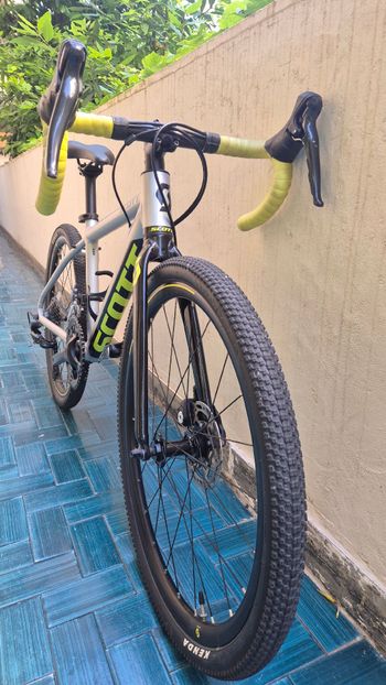 Used Scott Speedster Shimano Sora Youth, Light Gray — image 2 of 6