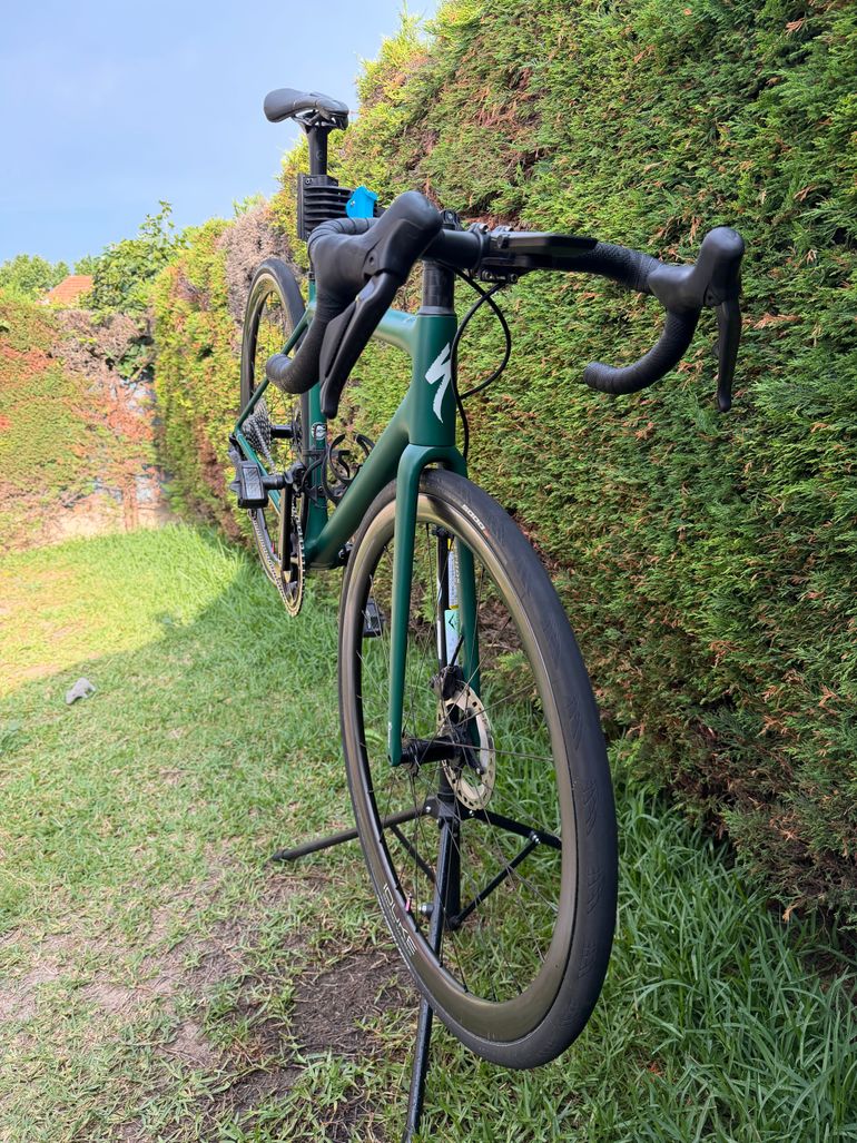 Used Specialized Aethos Expert - Shimano Ultegra Di2 2022 2022 Road & Gravel — image 12 of 16