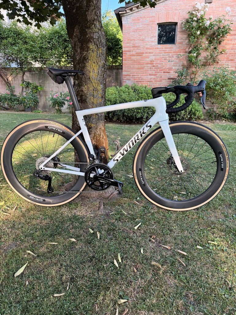 Used Specialized S-Works Tarmac SL8 - Shimano Dura-Ace Di2 2025 2025 Road & Gravel, White — image 1 of 11