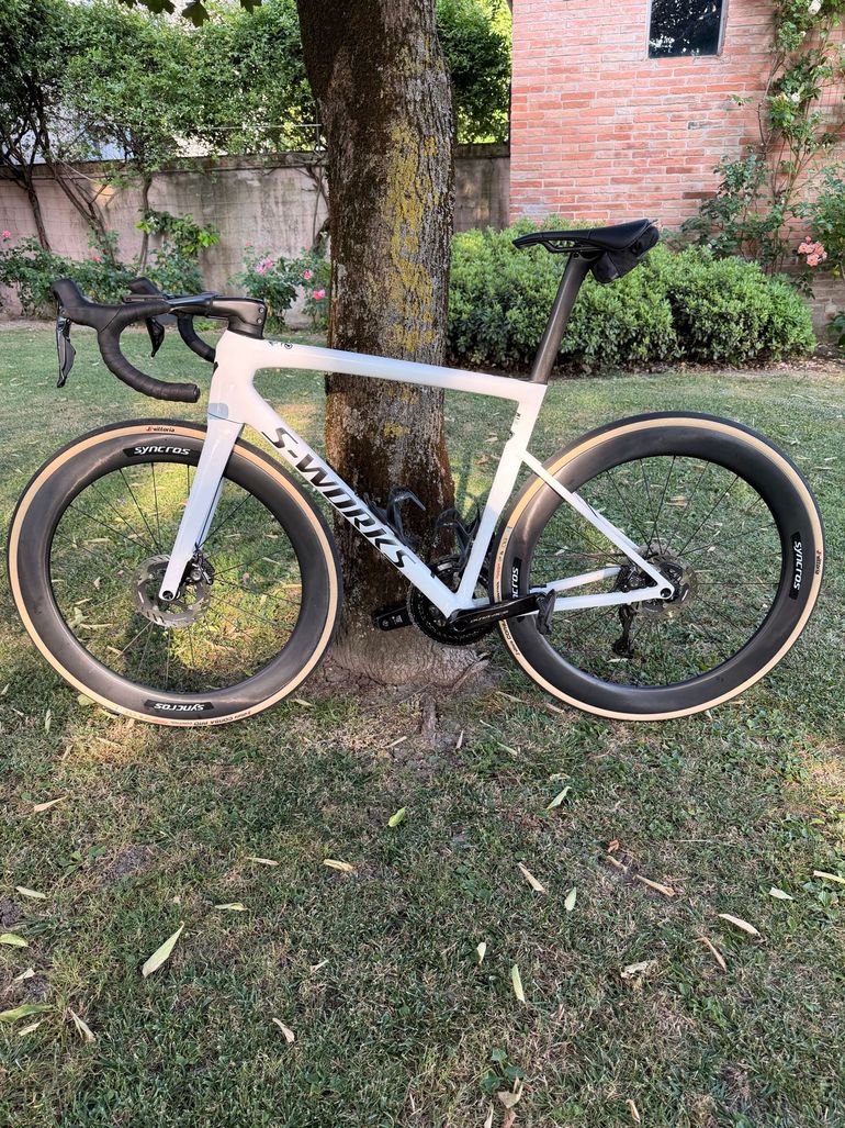 Used Specialized S-Works Tarmac SL8 - Shimano Dura-Ace Di2 2025 2025 Road & Gravel, White — image 2 of 11