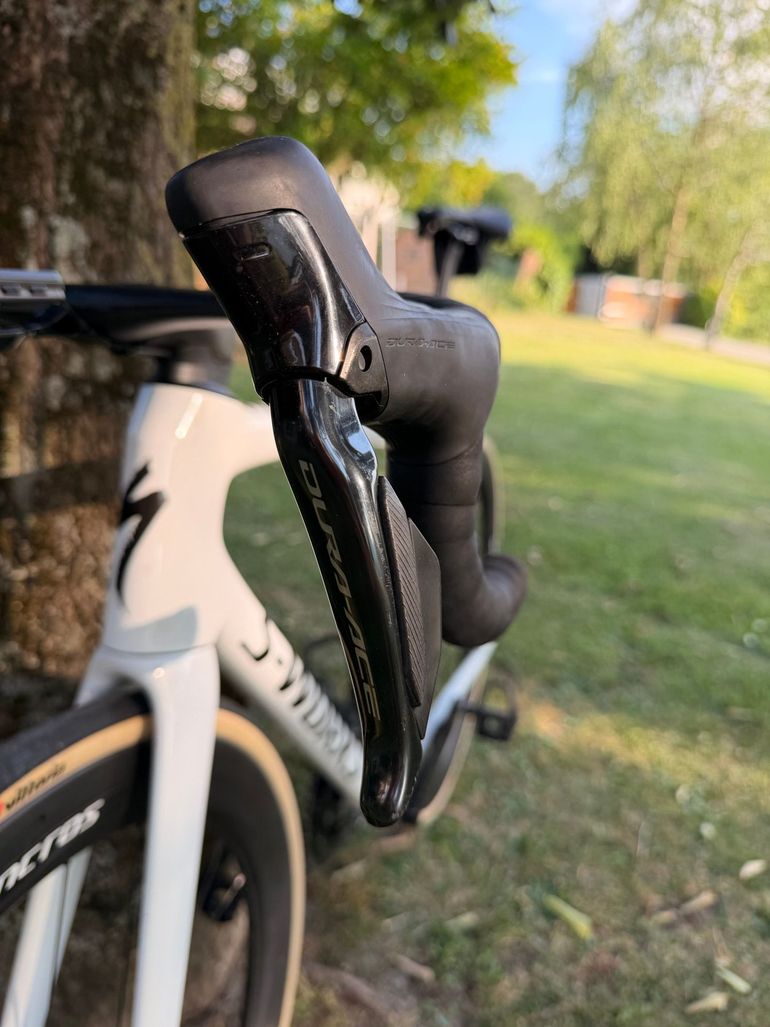 Used Specialized S-Works Tarmac SL8 - Shimano Dura-Ace Di2 2025 2025 Road & Gravel, White — image 9 of 11