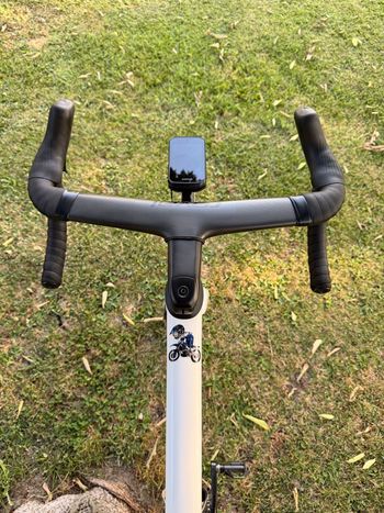 Used Specialized S-Works Tarmac SL8 - Shimano Dura-Ace Di2 2025 2025 Road & Gravel, White — image 8 of 11