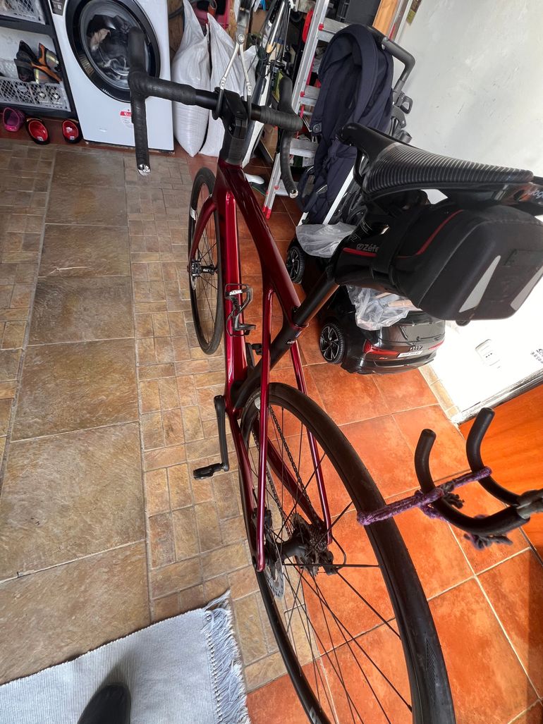Used Lapierre Xelius SL 6.0 2023 2023 Road & Gravel, Red — image 2 of 5