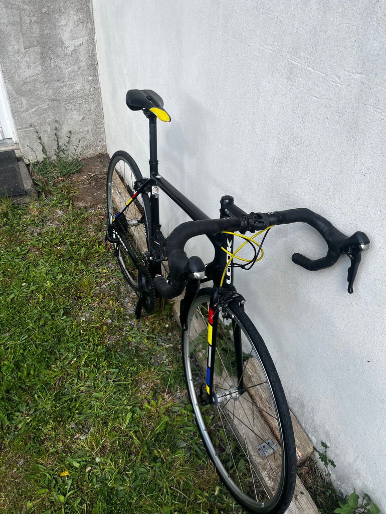 Used Look Look 785 Huez 2017 Road & Gravel, Black — image 2 of 5