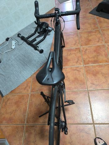 Used Specialized Tarmac Disc Sport 2020 2020 Road & Gravel, Schwarz — image 2 of 8