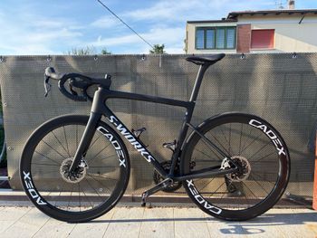 Used Specialized S-Works Tarmac SL8 - SRAM RED AXS 2026 2026 Road & Gravel, Black — image 2 of 7