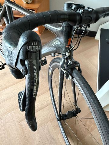 Pedalforce Custom Campagnolo Super Record 2017 Road & Gravel d'occasion — image 2 sur 7