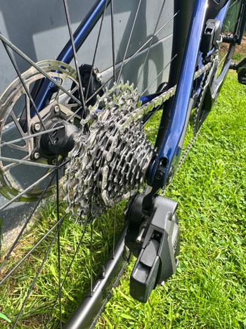 Used Scott Scott Addict 10 2022 Road & Gravel, Blue — image 6 of 9