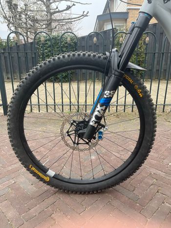 Used YT YT Custom SRAM GX 2024 Mountainbike, Light Gray — image 2 of 14